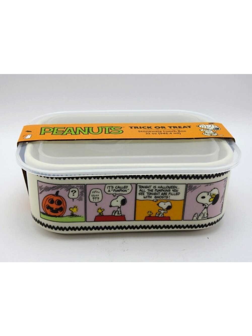Peanuts Halloween Snoopy Pumpkin 32 Oz Stoneware Container  32 oz. 7" x 5"  New